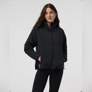 ▪️NWT Vuori Canyon Insulated Jacket in Black in Medium